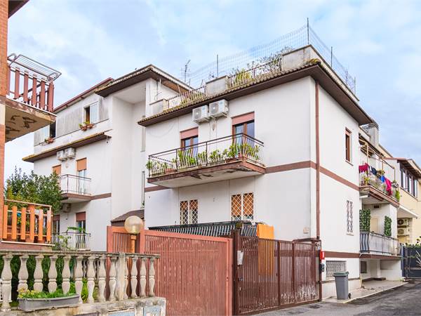 Case Rosse - Quadrilocale