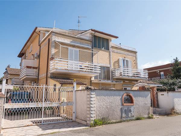 Giardini di Corcolle - Quadrilocale con Giardino